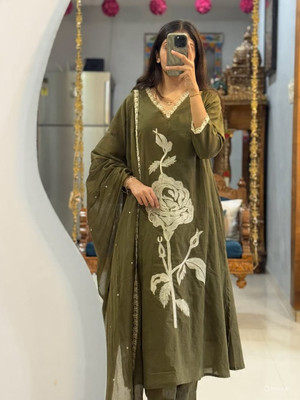 K CREATION Embroidered Kurta, Salwar & Dupatta Set
