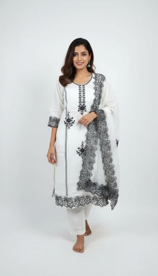 Sai Shristy Trends Solid Kurta, Trouser/Pant & Dupatta Set