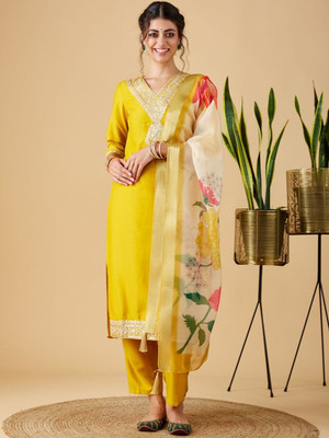 RADHEY Embroidered Kurta, Trouser/Pant & Dupatta Set
