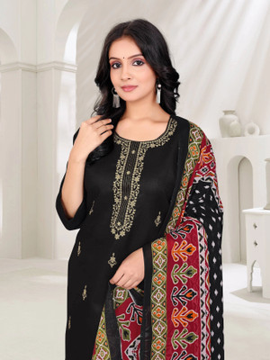 Talavadi Embroidered Kurta, Salwar & Dupatta Set