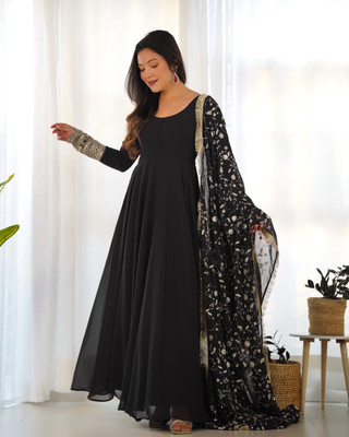CULTISE QUEEN Solid Anarkali Kurta, Bottom & Dupatta Set