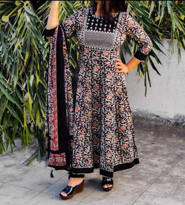 KALYAN ENTERPRISES Embroidered Anarkali Kurta, Bottom & Dupatta Set