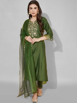 R4milA Embroidered, Solid Kurta, Trouser/Pant & Dupatta Set