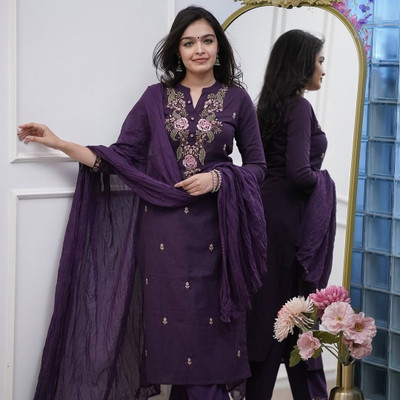TVASMI Embroidered Kurta, Churidar & Dupatta Set