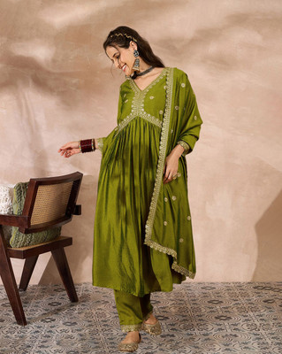 Tasrika Embroidered Kurta, Trouser/Pant & Dupatta Set