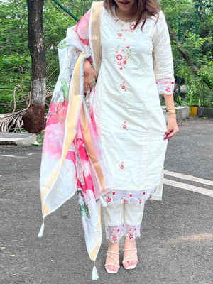Vaidehi Fashion Embroidered Kurta, Trouser/Pant & Dupatta Set