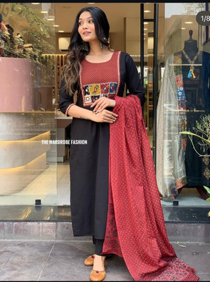 Dhruvil Impex Solid Kurta, Trouser/Pant & Dupatta Set