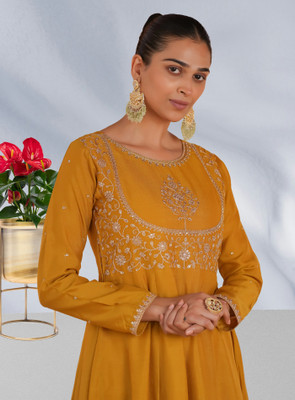 KHANJAN FASHION Embroidered Kurta, Trouser/Pant & Dupatta Set