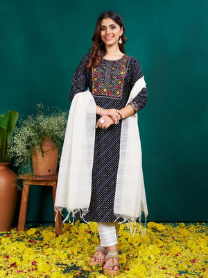 Etvikst Women Kurta Pant Set