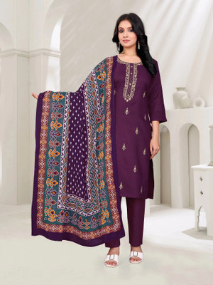 Talavadi Embroidered Kurta, Churidar & Dupatta Set