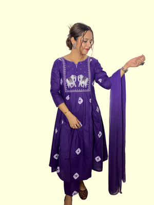 WeDesi Fashion Graphic Print Kurta, Trouser/Pant & Dupatta Set