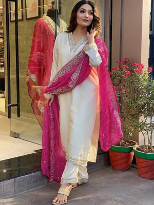 LuGruCollection Embroidered, Solid Kurta, Trouser/Pant & Dupatta Set