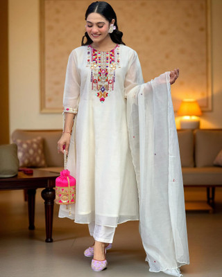 Tylissa Self Design Kurta, Trouser/Pant & Dupatta Set