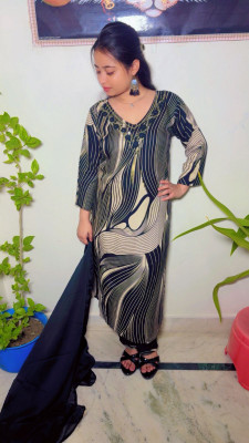 Vaishu Collections Embroidered Kurta, Trouser/Pant & Dupatta Set