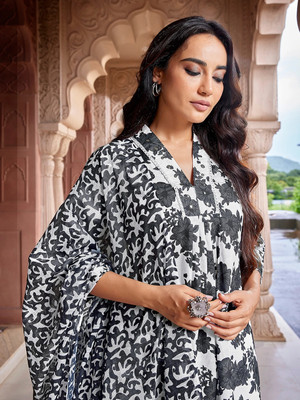 Tasrika Embroidered, Printed Kurta, Trouser/Pant & Dupatta Set