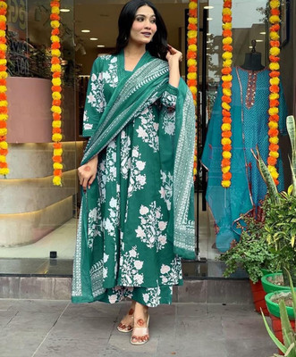 KRISHNA VASTRAM Women Kurta Pant Dupatta Set