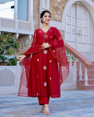 MANSI Embroidered Kurta, Trouser/Pant & Dupatta Set