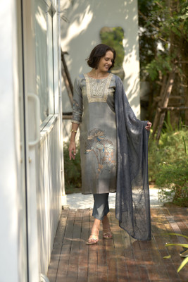 Shree Laxminarayan export Embroidered, Printed Kurta, Trouser/Pant & Dupatta Set
