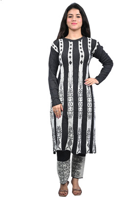 Zeevika Solid Anarkali Kurta, Bottom & Dupatta Set