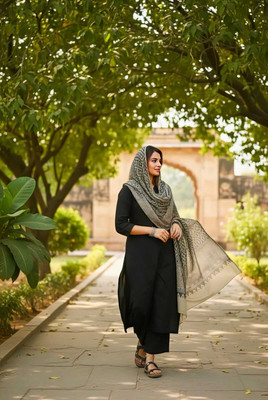 LIMRA Solid Kurta, Salwar & Dupatta Set