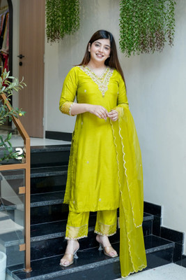 TVASMI Embroidered Kurta, Trouser/Pant & Dupatta Set