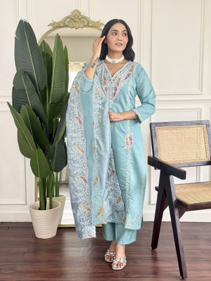 PILUDI Embroidered Kurta, Salwar & Dupatta Set