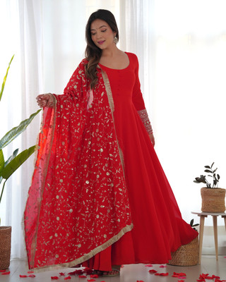 CULTISE QUEEN Solid Anarkali Kurta, Bottom & Dupatta Set