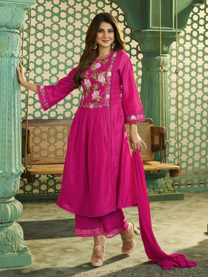 Bhama COUTURE Solid Kurta, Trouser/Pant & Dupatta Set