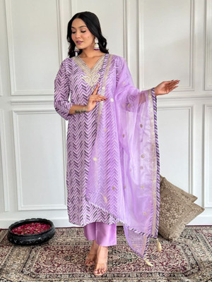 Bulky Valley Printed Kurta, Trouser/Pant & Dupatta Set