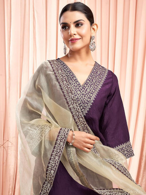 MAA SHAKTI ENTERPRISE Embroidered Kurta, Trouser/Pant & Dupatta Set