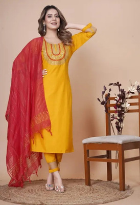 Zinariya Fab Embellished Kurta, Churidar & Dupatta Set