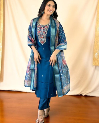 ORRIYA Embroidered Kurta, Trouser/Pant & Dupatta Set