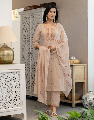 Skylee Embellished, Self Design Kurta, Trouser/Pant & Dupatta Set