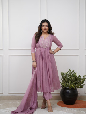 ETHICS FASHIONABLES Woven Kurta, Dhoti Pant & Dupatta Set