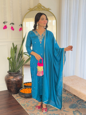 DHOKHNA Embellished Kurta, Trouser/Pant & Dupatta Set
