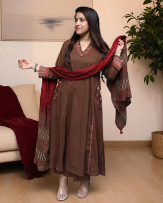 Ishi Trends Embroidered Kurta, Trouser/Pant & Dupatta Set