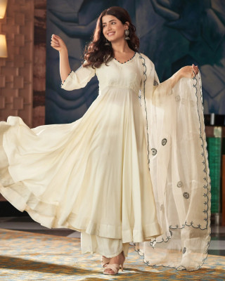 RADHEKRISHNA FASHIONABLES Solid Kurta, Salwar & Dupatta Set