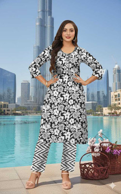 ANADILGARMENTS Printed Kurta, Trouser/Pant & Dupatta Set