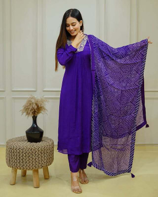 PURVAIYA CREATION Embroidered Kurta, Trouser/Pant & Dupatta Set