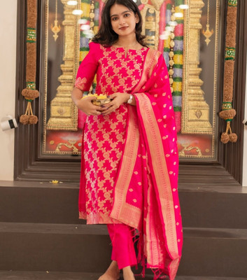 kili fashion Floral Print Kurta, Trouser/Pant & Dupatta Set