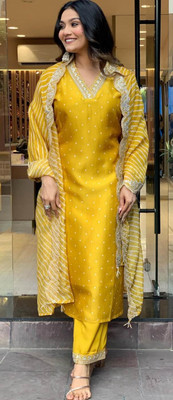 FABWELL Embroidered Kurta, Palazzo & Dupatta Set