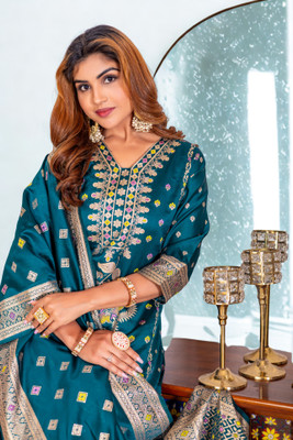 BROYAAR SHOP Self Design Kurta, Trouser/Pant & Dupatta Set
