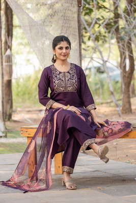 TWIKA Embellished, Embroidered Kurta, Trouser/Pant & Dupatta Set