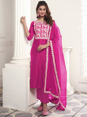 CLAVINET Embroidered Kurta, Trouser/Pant & Dupatta Set