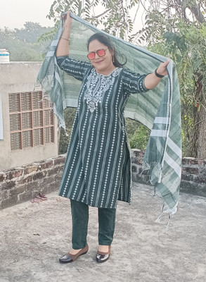 VIMOO Embroidered Kurta, Trouser/Pant & Dupatta Set