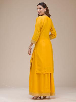 KOSKII Embroidered Kurta, Salwar & Dupatta Set