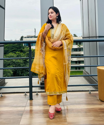 VredeVogel Embroidered Kurta, Trouser/Pant & Dupatta Set