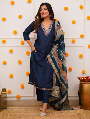 Hetvi Creation Embroidered Kurta, Trouser/Pant & Dupatta Set