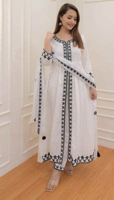 SAANWARI Self Design Kurta, Palazzo & Dupatta Set