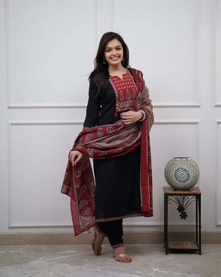 Kanha Embroidered Kurta, Palazzo & Dupatta Set